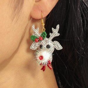 Reindeer Christmas Earrings in Silver